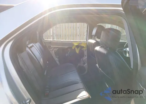 2015 Chevrolet Equinox 2Lt z USA, uszkodzony, nr VIN 2GNALCEK4F1165657